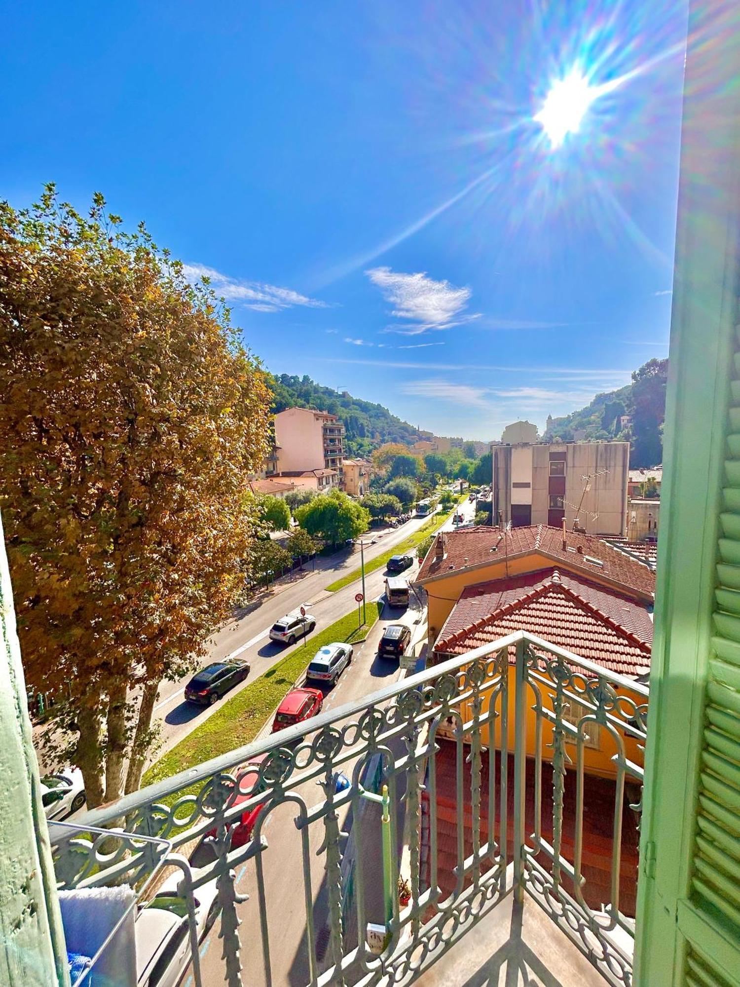 Menton: Superbe Appartement Exterior foto
